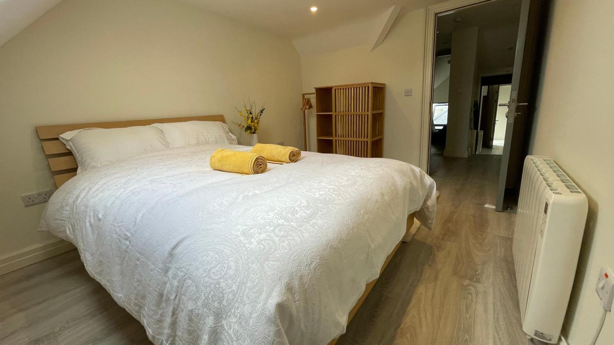 Spire Entire Attic Apartment No Kitchen Δουβλίνο Εξωτερικό φωτογραφία